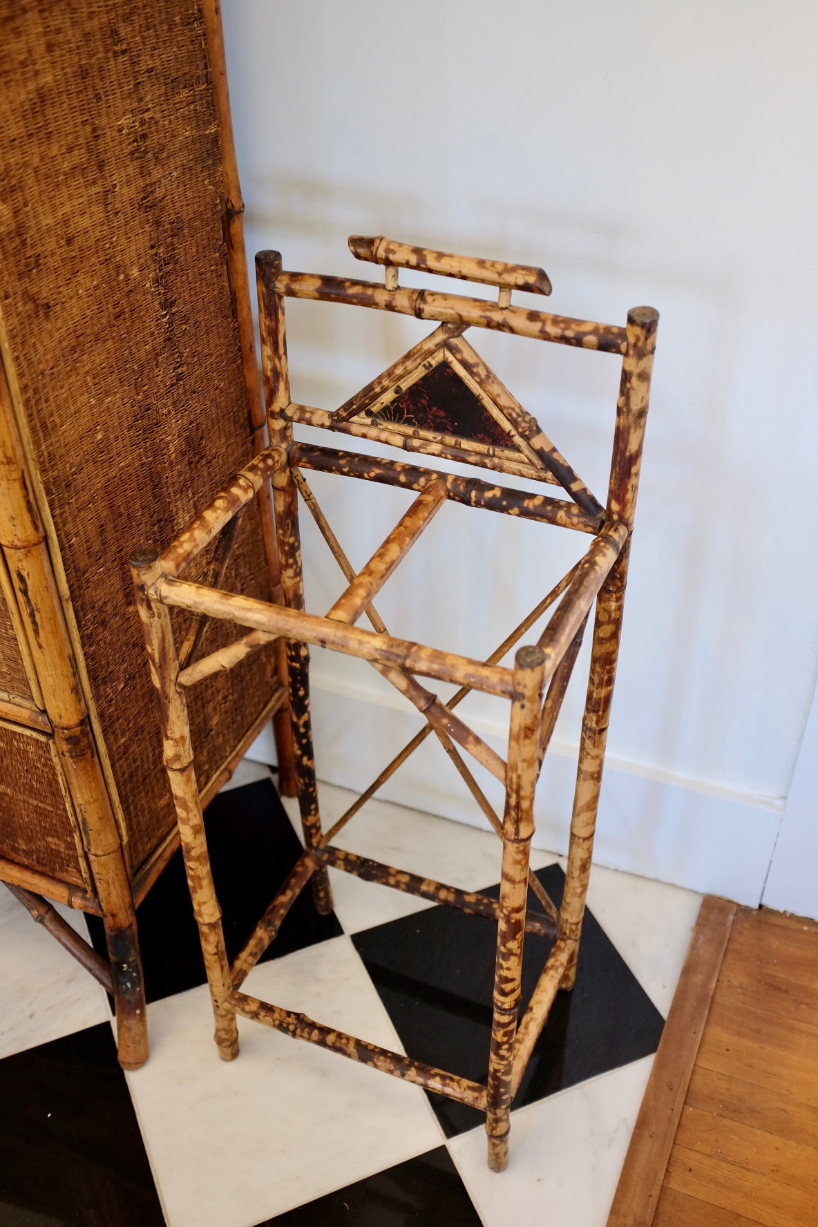 Antique Burnt Bamboo Umbrella Stand