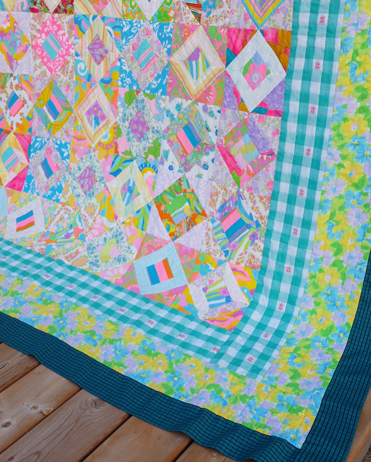 Bright Diamond in Square Patchwork Quilt