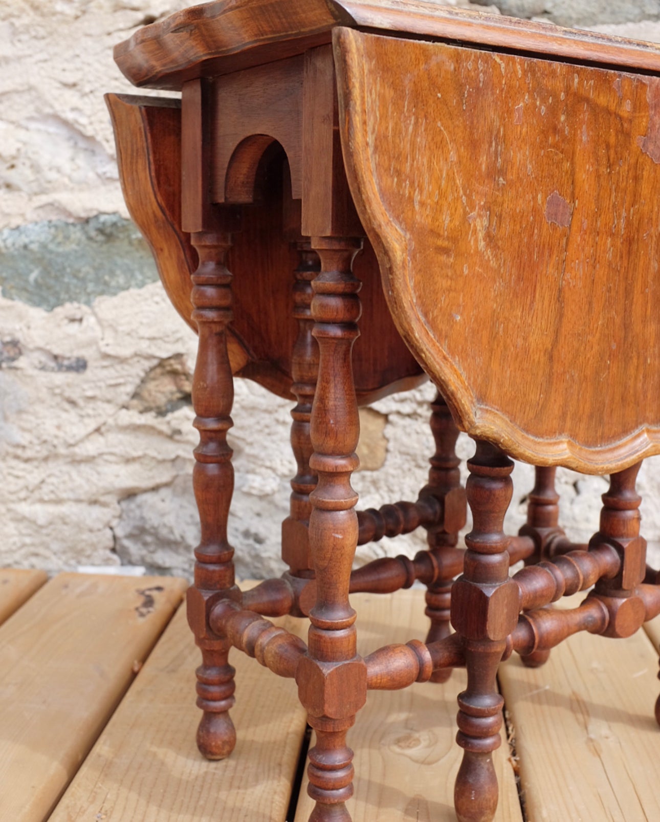 Small Gateleg Drinks Table