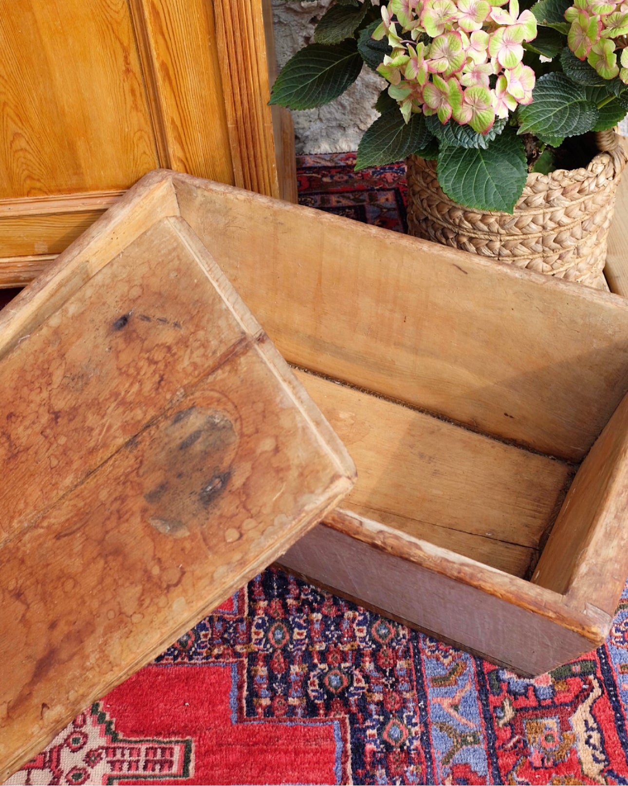 Antique Extra Large Dough Box Chest with Lid