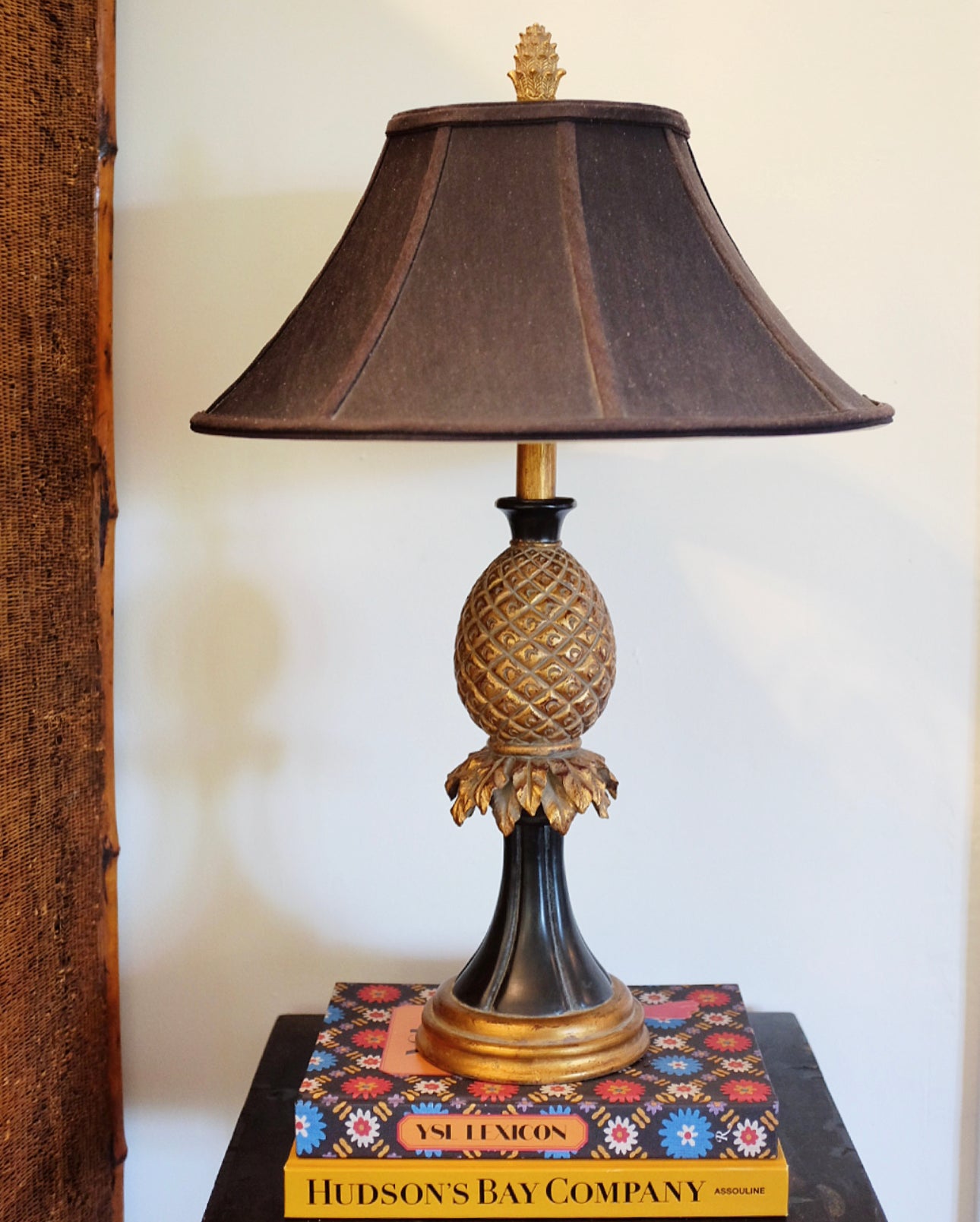 Black and Gold Pineapple Lamp