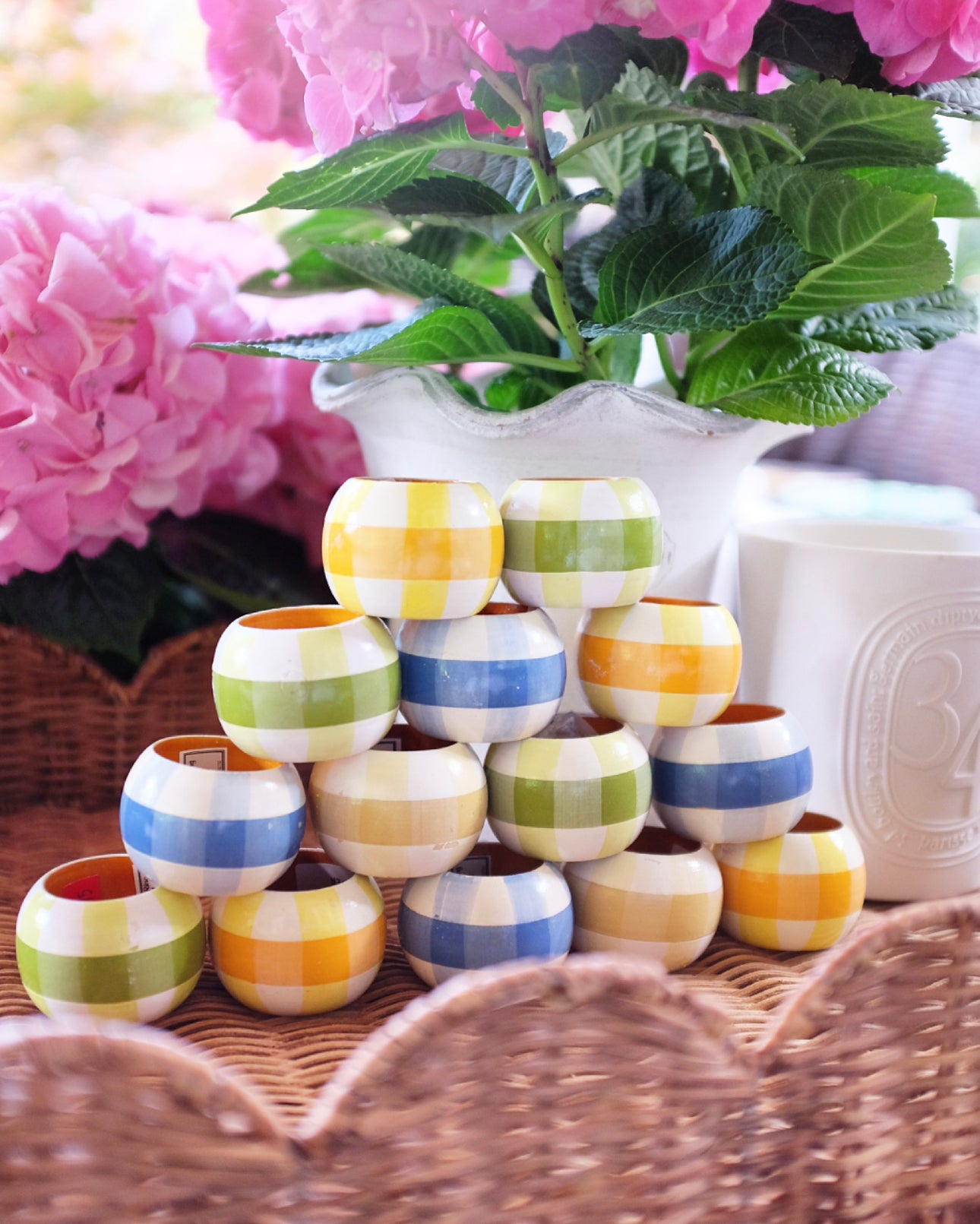 Set of 14 Buffalo Check Napkin rings