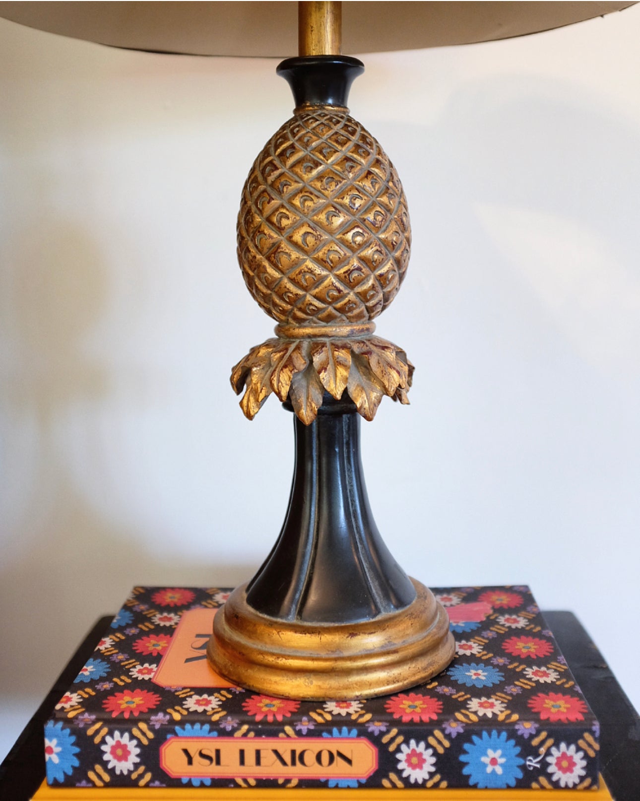 Black and Gold Pineapple Lamp