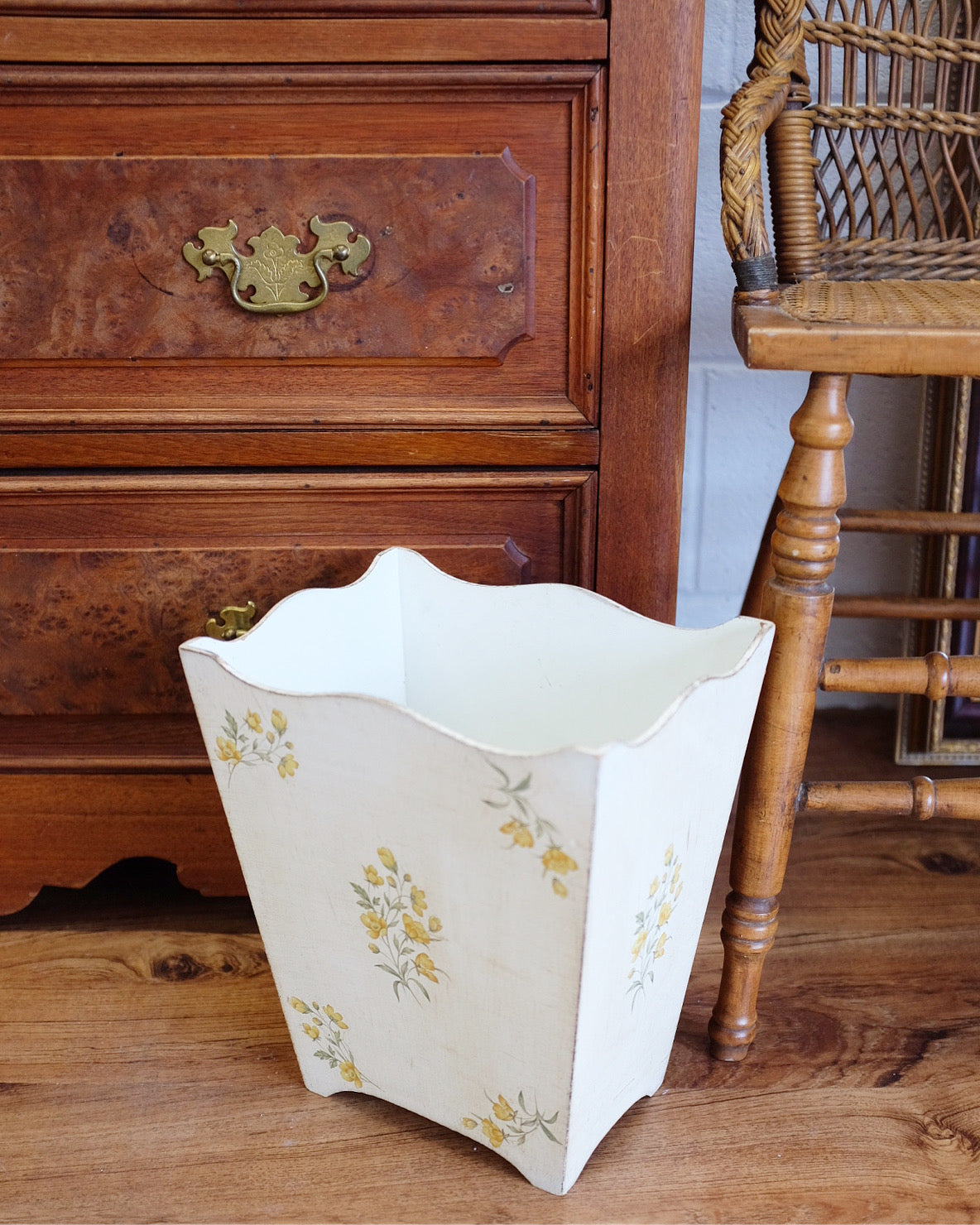 Italian Waste Paper Basket
