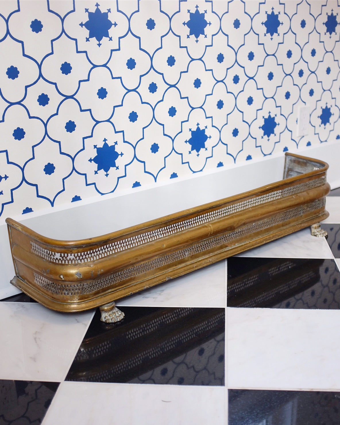 Brass Clawfoot Fireplace Fender