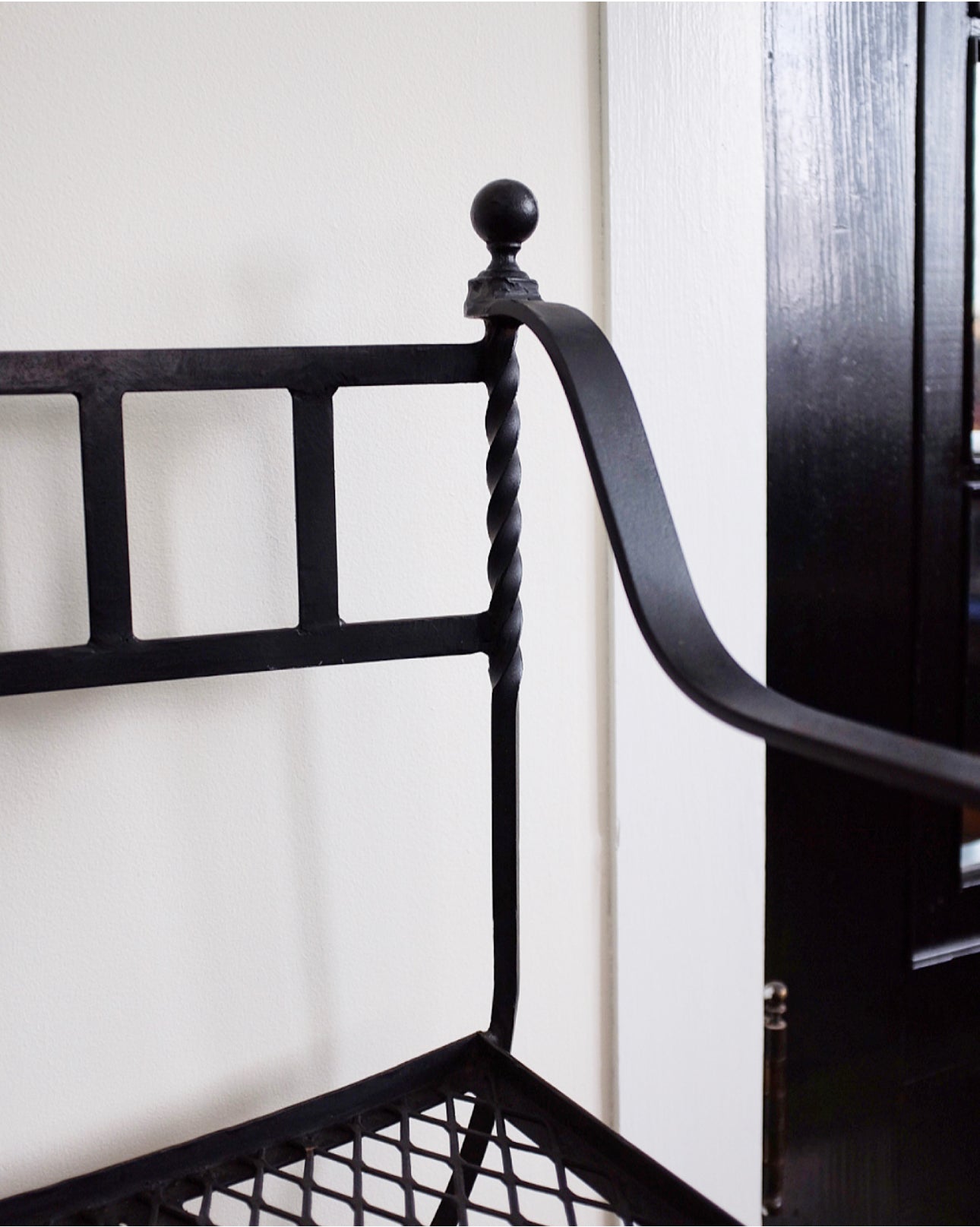 Mid Century Wrought Iron Savonarola Style Chair