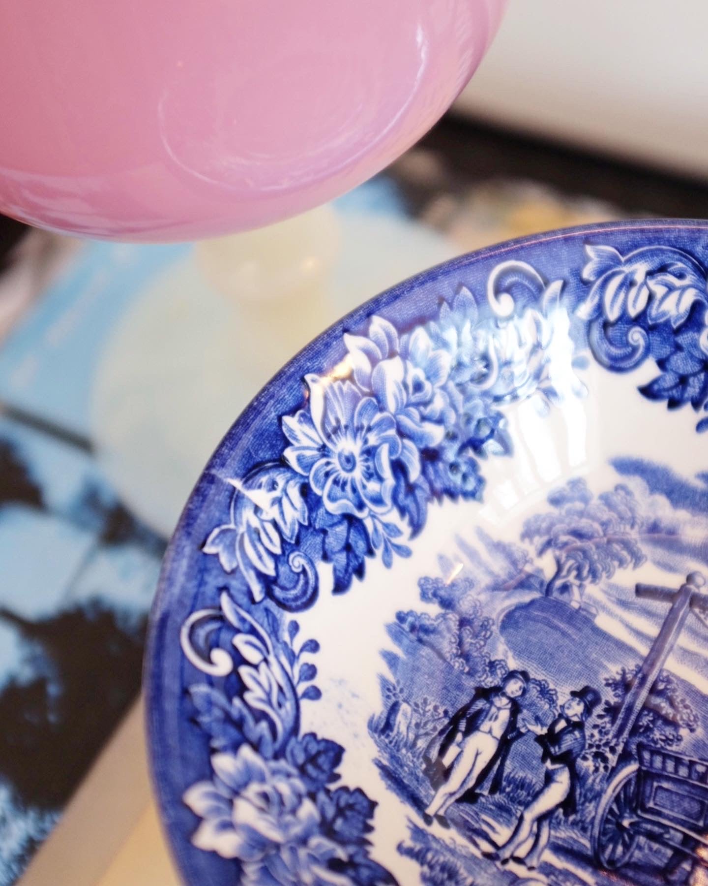 Set of 6 Dicken Series Blue & White Bowls