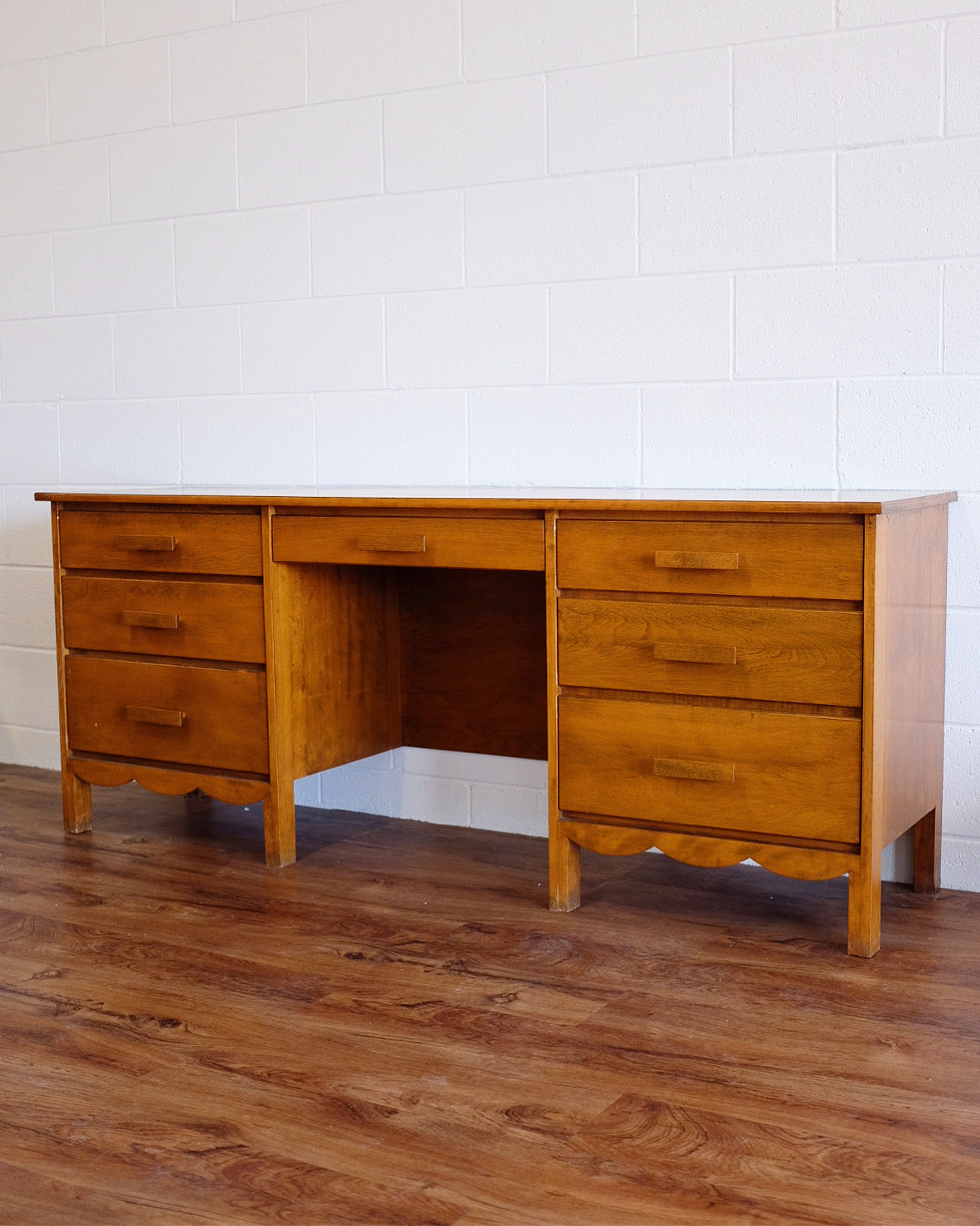 Large Desk with Scallop Edge