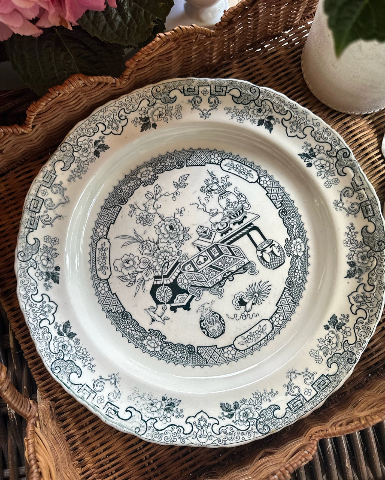 Off White and Navy Blue Chinoiserie Round Platter