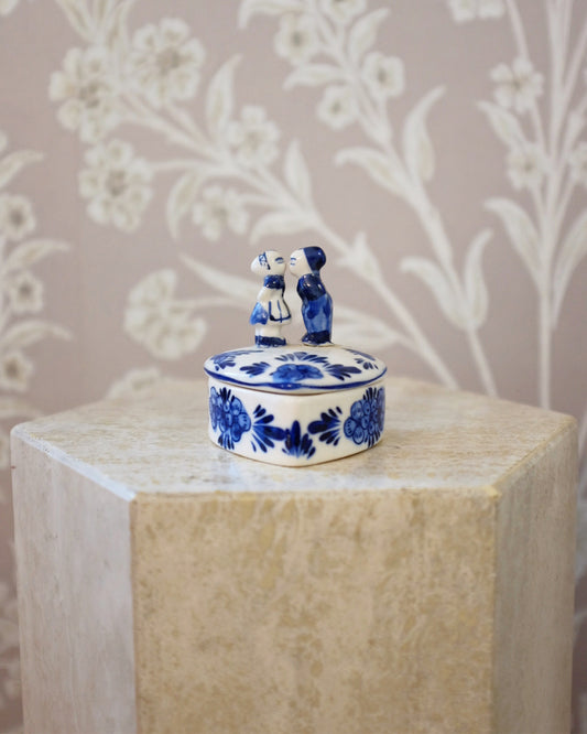 Delft Kissing Ring Dish