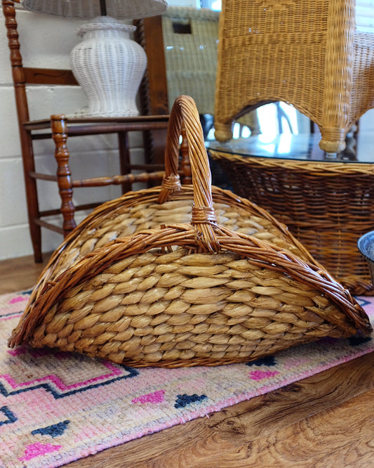 Large Two Tone Wicker Basket with Handle