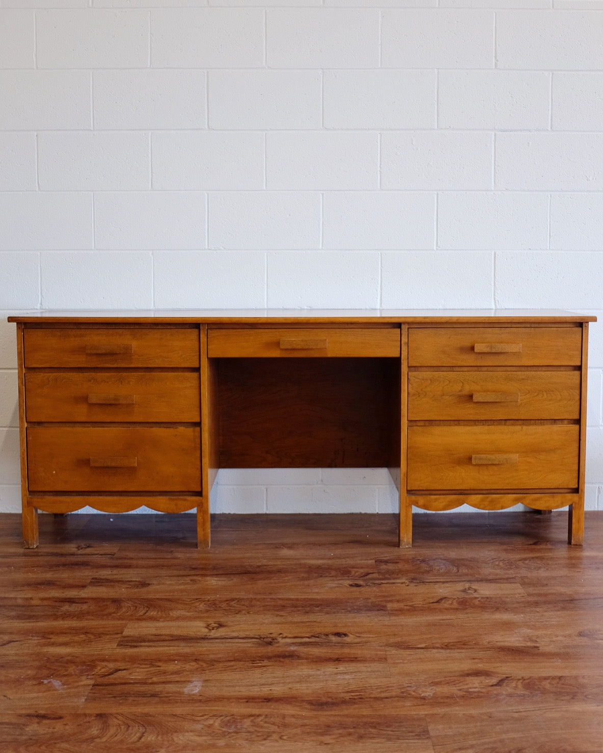 Large Desk with Scallop Edge